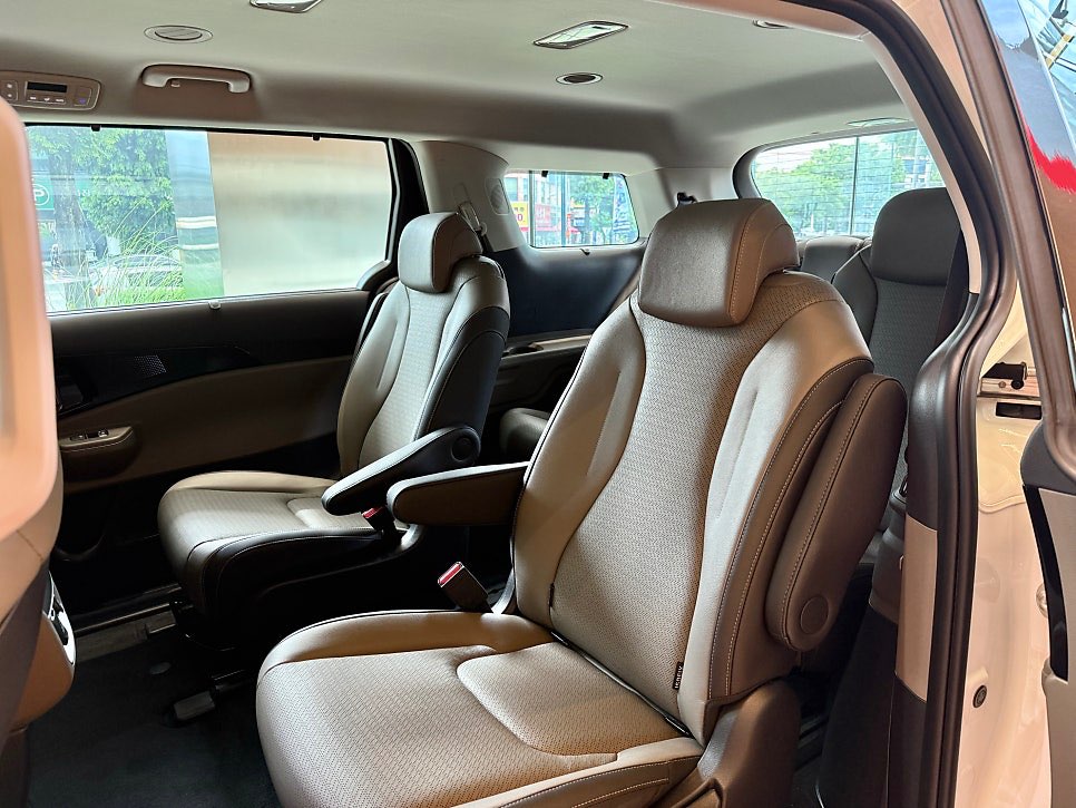 카니발 9인승 3.5 휘발유 장기렌트 승계 - 이미지 8